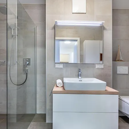 Apartment Seensucht Alpe Maritima & See-top 25 By Interhome Annenheim